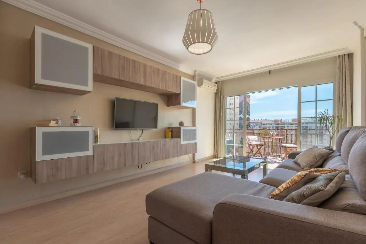 Apartamento De 3 Habitaciones En El Barrio De Las Artes, Soho Malaga
