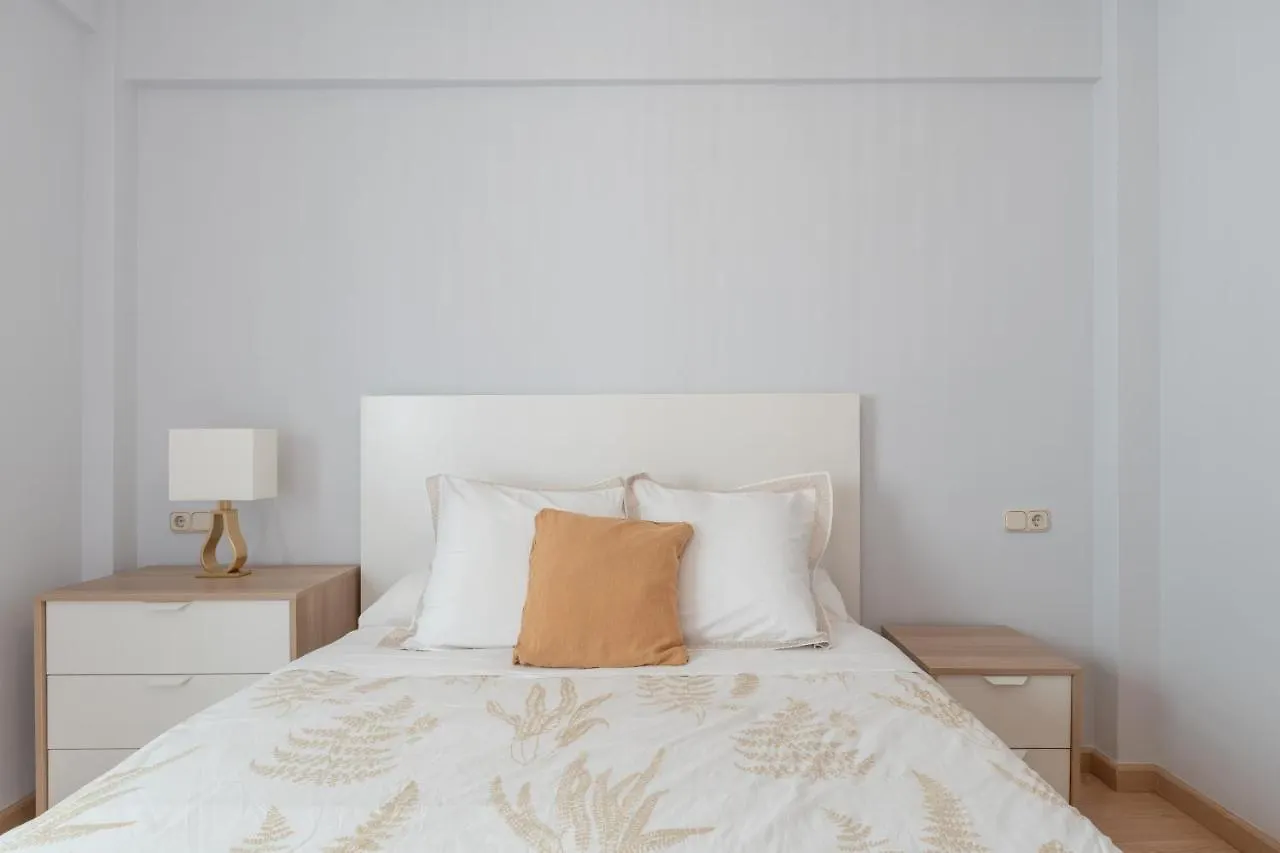 Apartamento De 3 Habitaciones En El Barrio De Las Artes, Soho Málaga Spanien